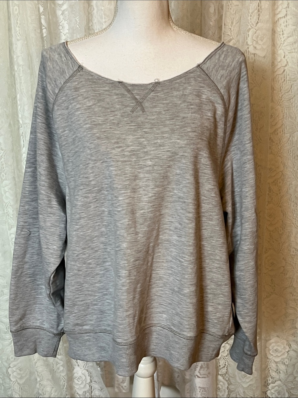American Eagle Sweatshirt